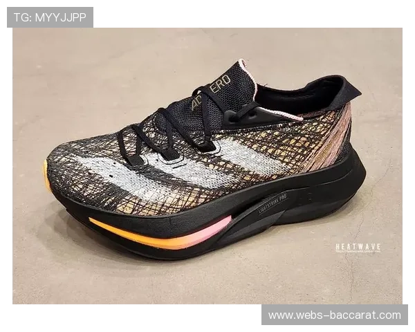 阿迪达斯与梅赛德斯车队达成服装合作伙伴关系