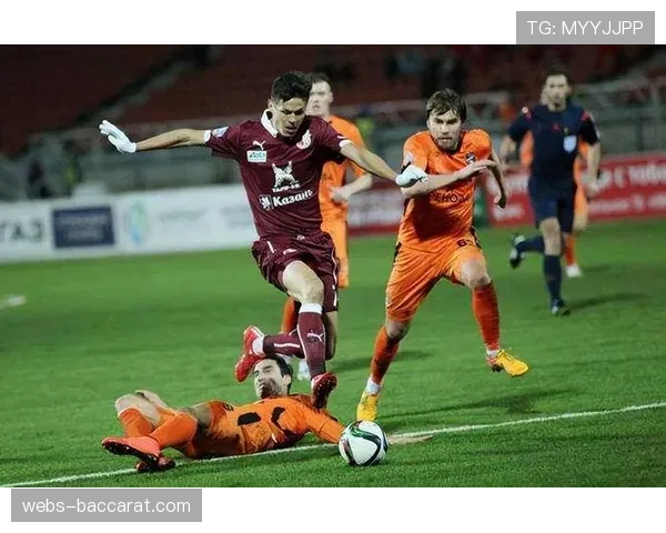 比赛第60分钟，摩纳哥球员禁区外远射中柱，此次射门预期进球值仅为0.04